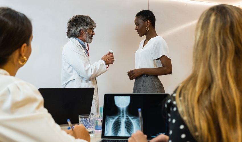 From Ward to Whiteboard: Transitioning from Clinician to Educator